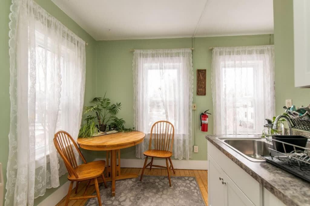 Centrally Located With Views * Burlington