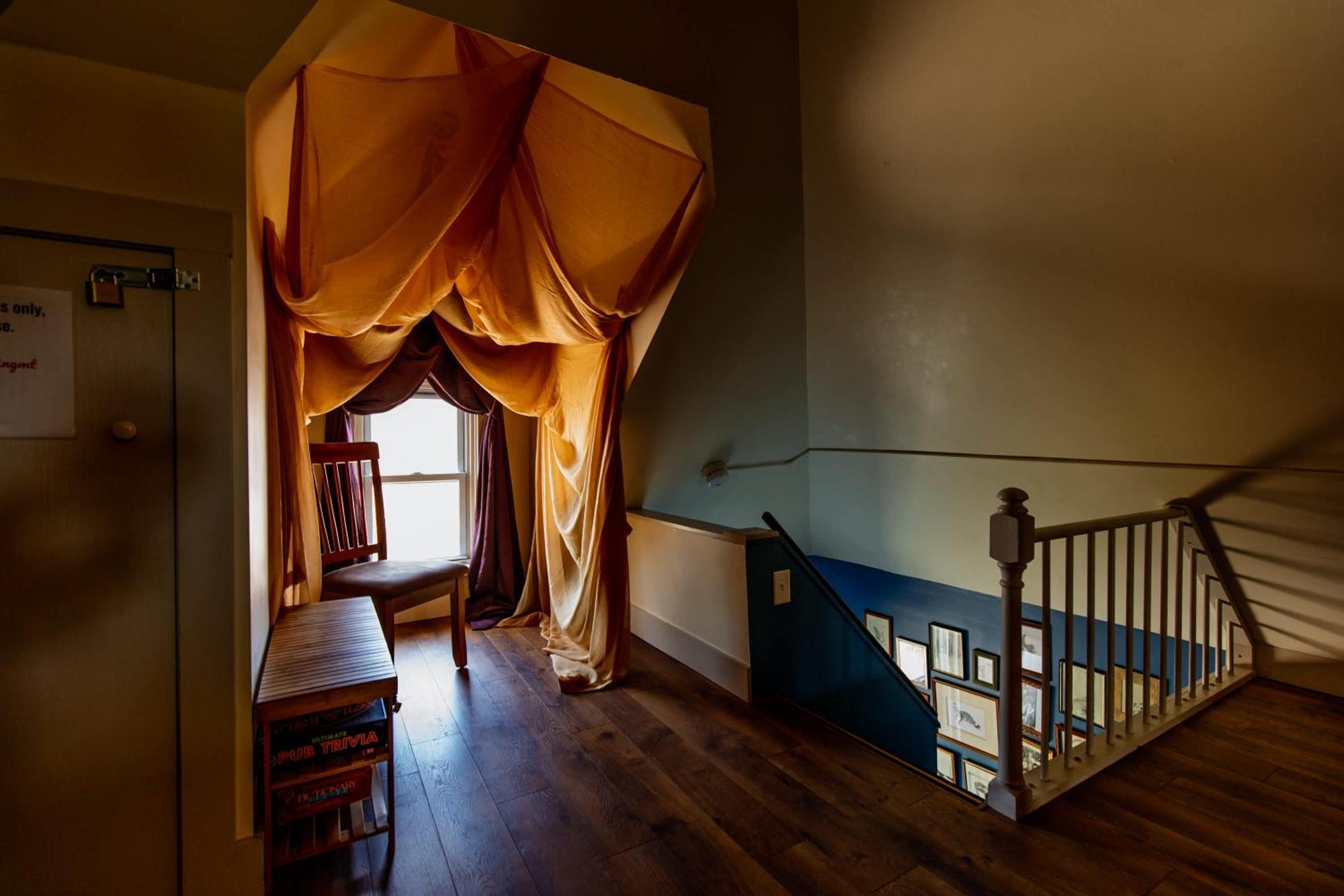 Apartment Centrally Located With Views *