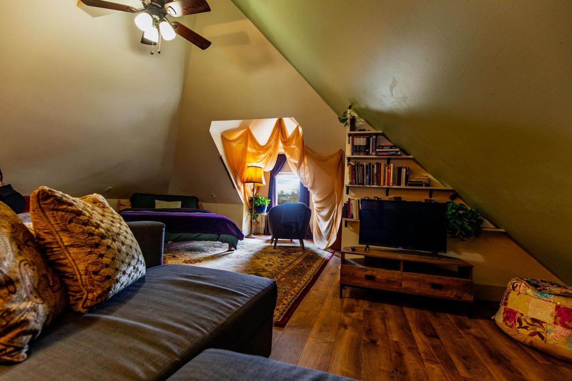 Centrally Located With Views Apartment